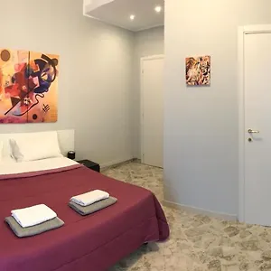 2* Bed & Breakfast Cavour 124 -guest-room-